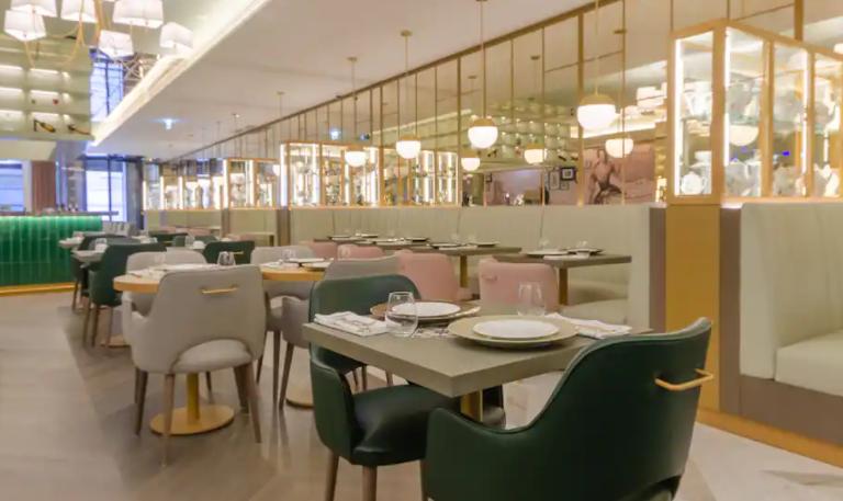 The Emerald House - Curio Collection By Hilton Lisboa