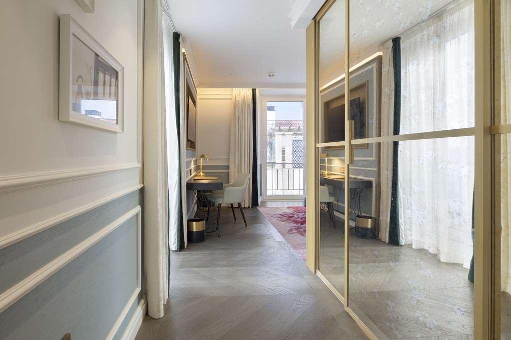 Hotel The Emerald House - Curio Collection By Hilton Lisboa