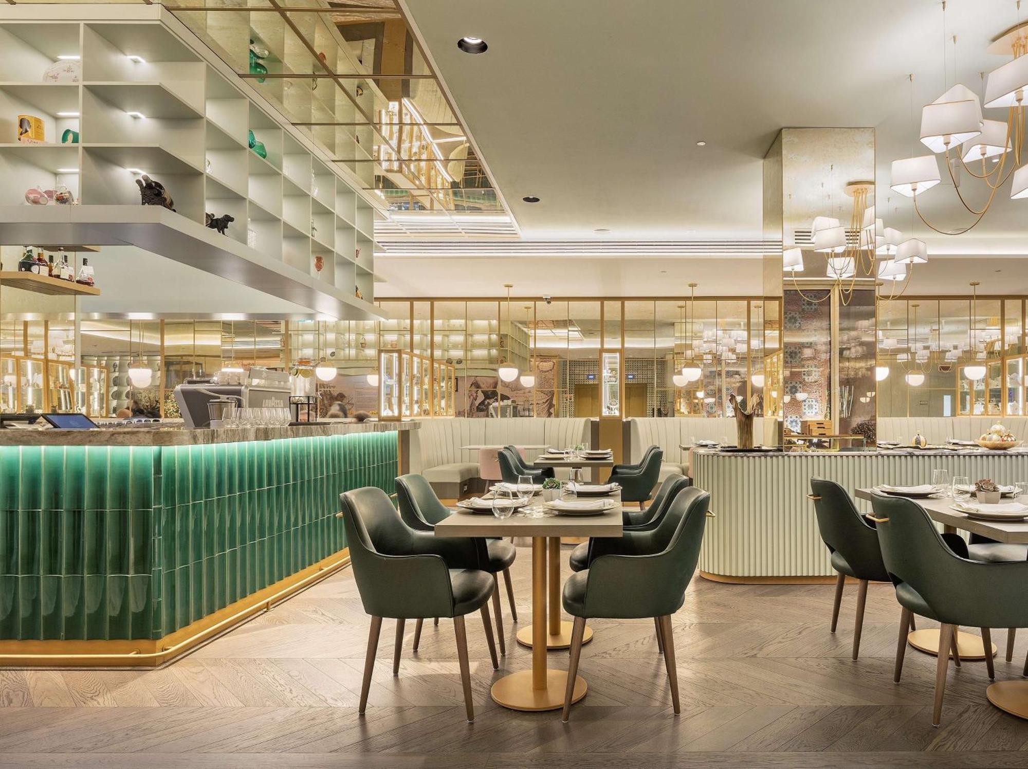 Hotel The Emerald House - Curio Collection By Hilton Lisboa