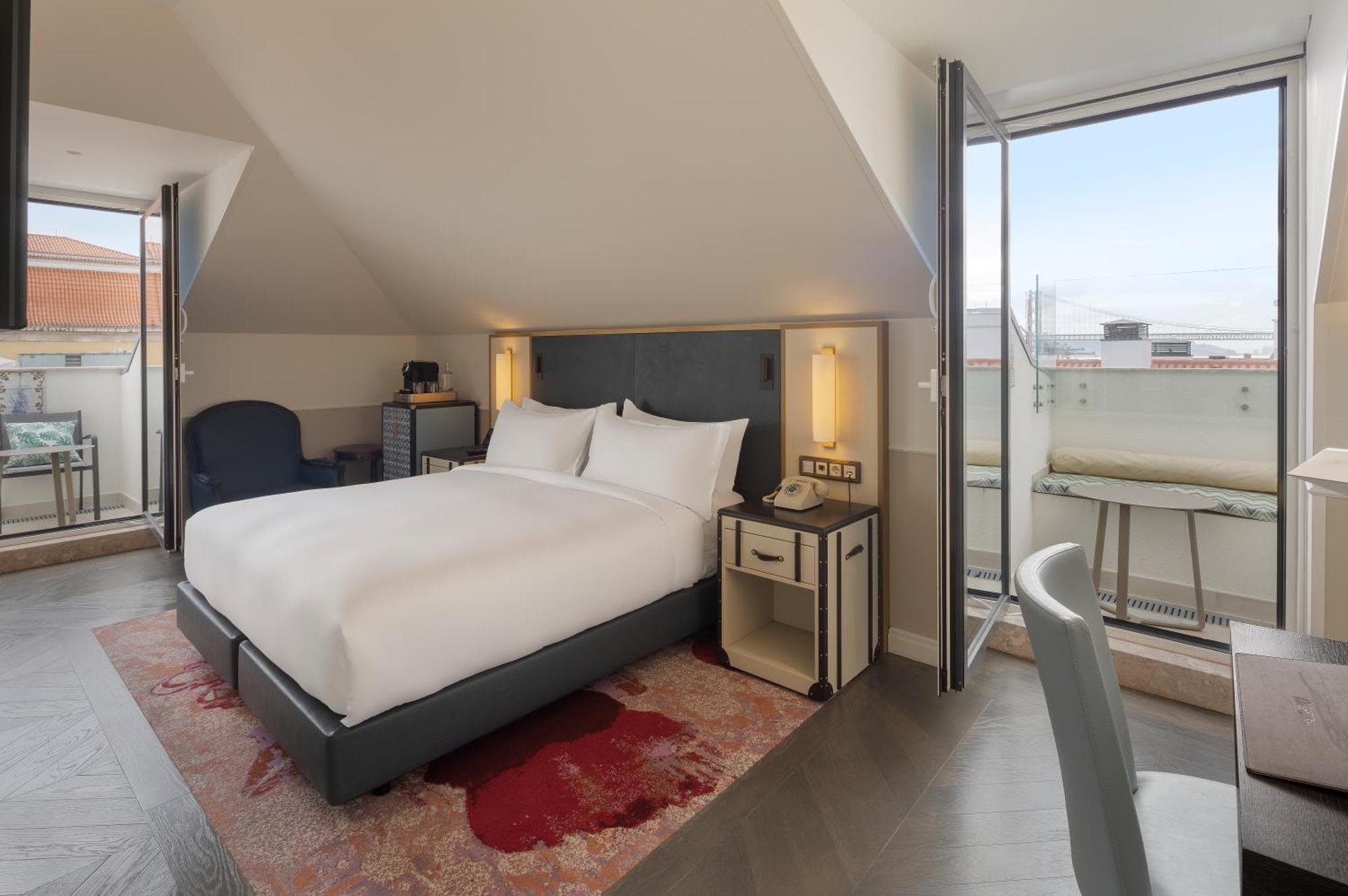 The Emerald House - Curio Collection By Hilton Hotel