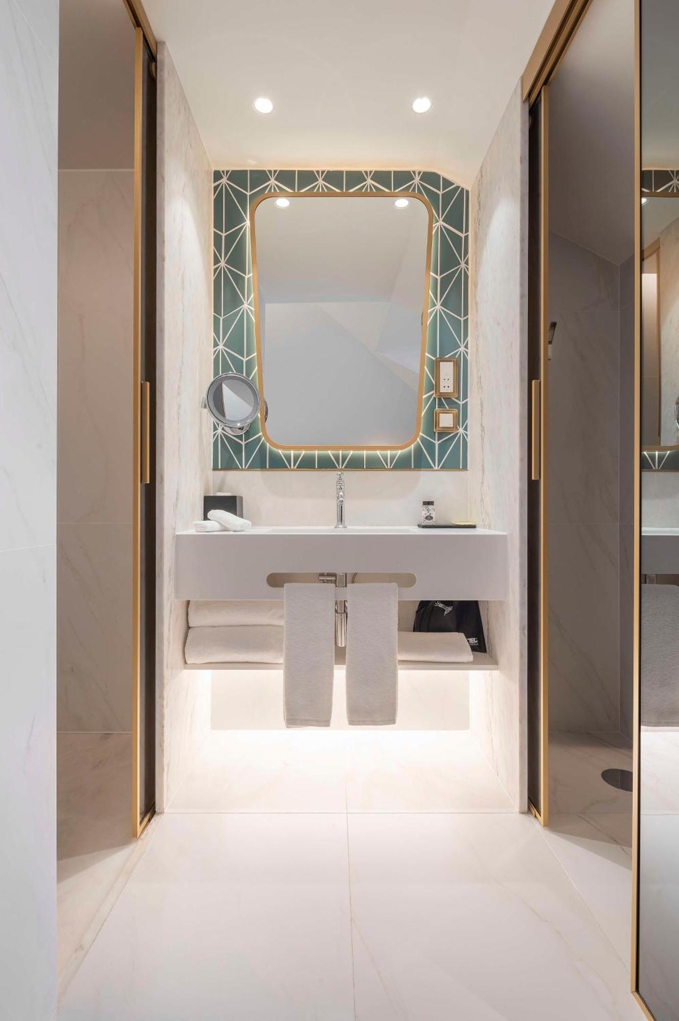 Hotel The Emerald House - Curio Collection By Hilton 4*