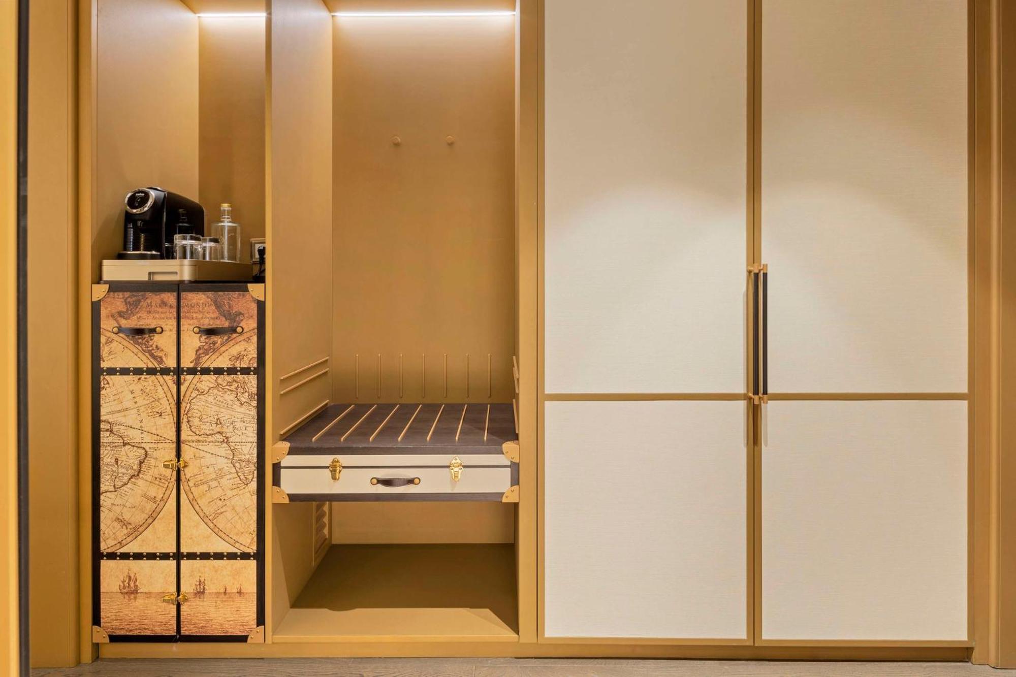 The Emerald House - Curio Collection By Hilton Hotel Lisboa