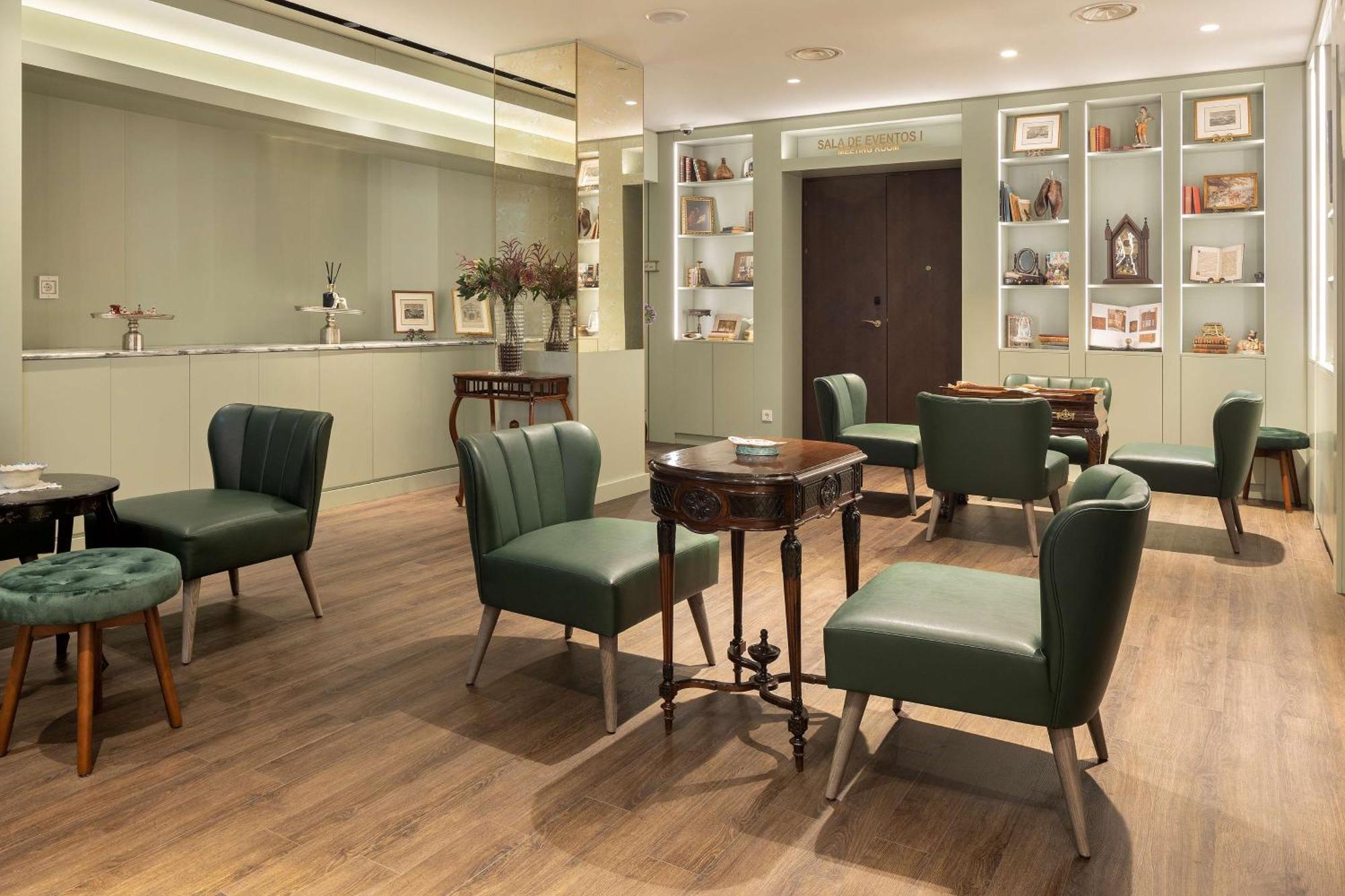 Hotel The Emerald House - Curio Collection By Hilton Lisboa